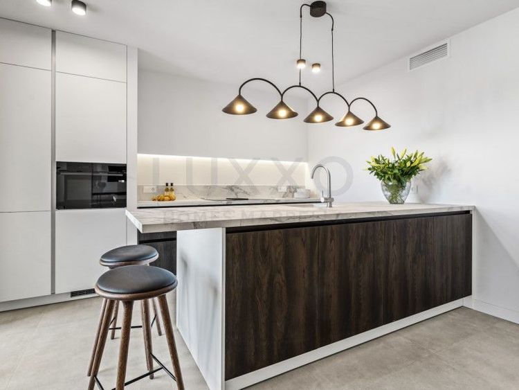 Apartment | Resale in Benahavís in Benahavís Others, Costa del Sol - Photo 3