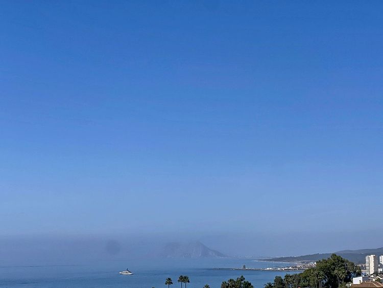 House | Resale in Manilva in Manilva Others, Costa del Sol - Photo 2