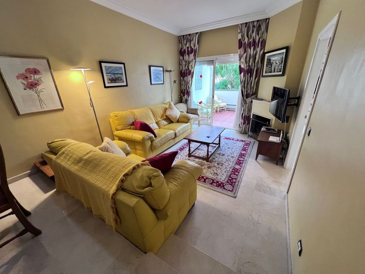 Penthouse | Resale in Carib Playa in Carib Playa, Costa del Sol - Photo 5