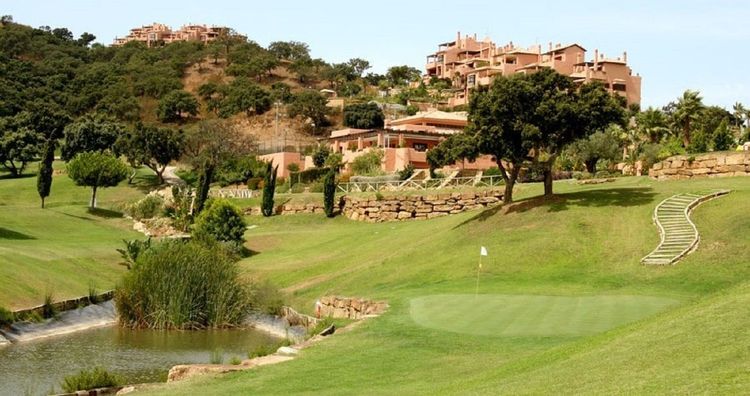 Penthouse | Resale in La Mairena - Development photo 1