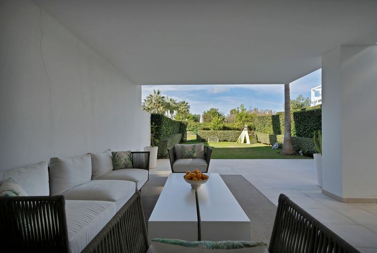 Apartment | Resale in Estepona in Estepona, Costa del Sol - Photo 5