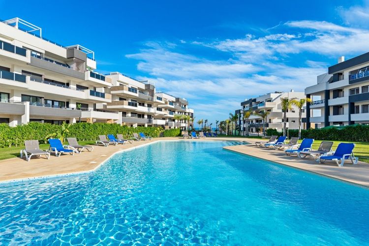 Apartment | Resale in Playa Flamenca in Playa Flamenca, Orihuela Costa, Costa Blanca - Photo 3