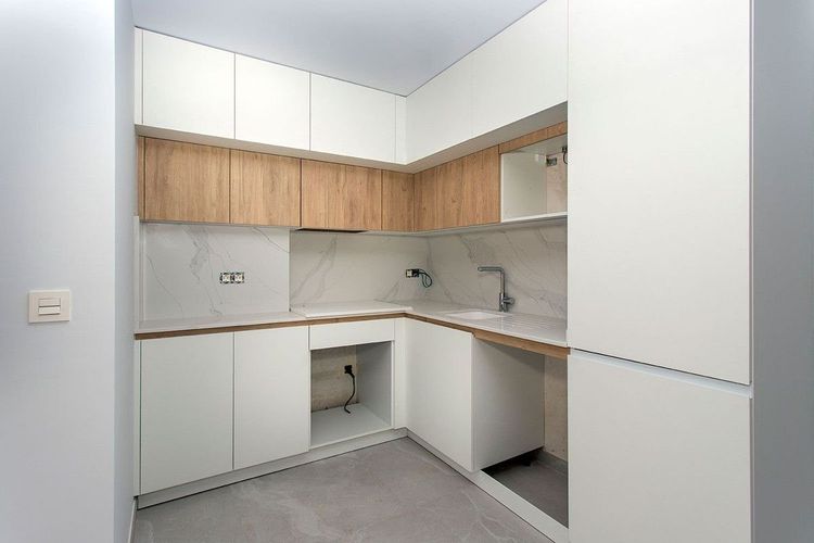 Apartment | Resale in Torrevieja in Torrevieja, Costa Blanca - Photo 4
