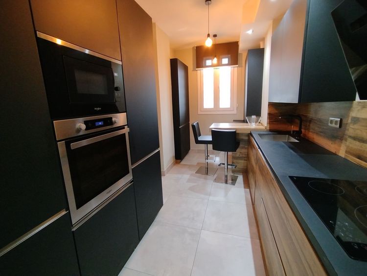 Apartment | Resale in Los Alamos in Los Alamos, Costa del Sol - Photo 3