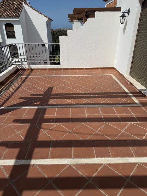 Penthouse | Resale in Benahavís in Benahavís Others, Costa del Sol - Photo 3