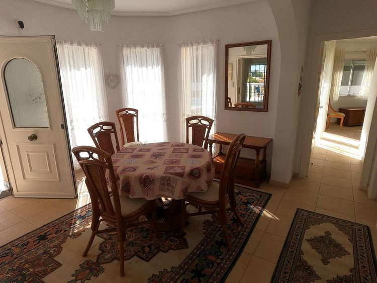 House | Resale in Algorfa in Algorfa, Costa Blanca - Photo 5