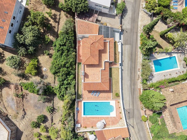 House | Resale in Benalmadena in Benalmadena Others, Costa del Sol - Photo 2