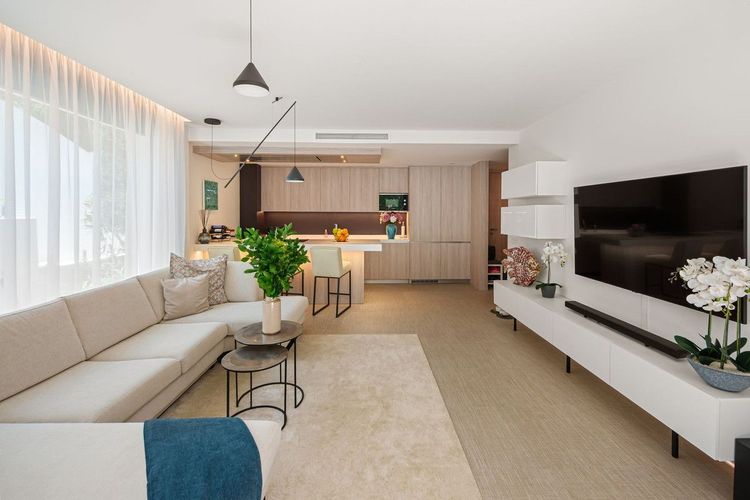 Apartment | Resale in Carib Playa in Carib Playa, Costa del Sol - Photo 4