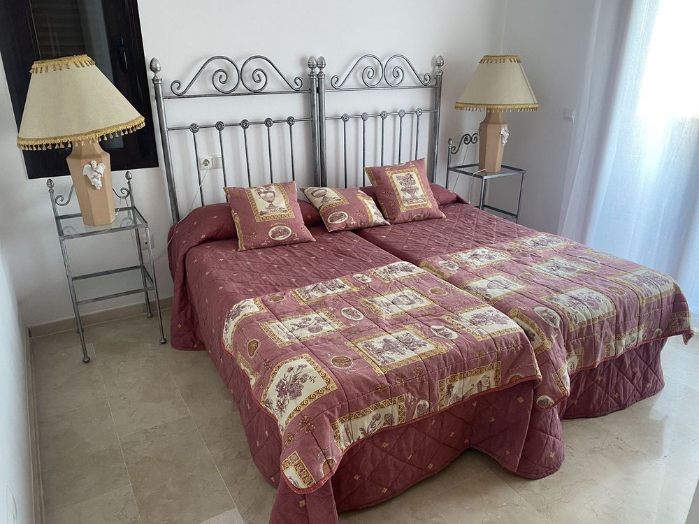 Apartment | Resale in Estepona in Estepona, Costa del Sol - Main property photo