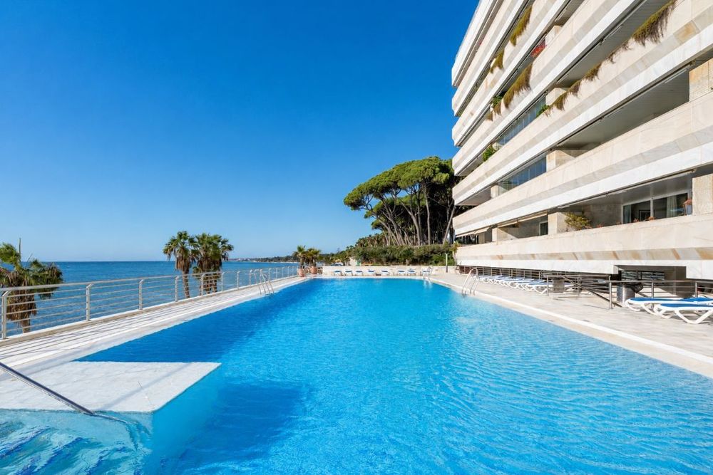 Apartment | Resale in Nagüeles in Nagüeles, Costa del Sol - Main property photo
