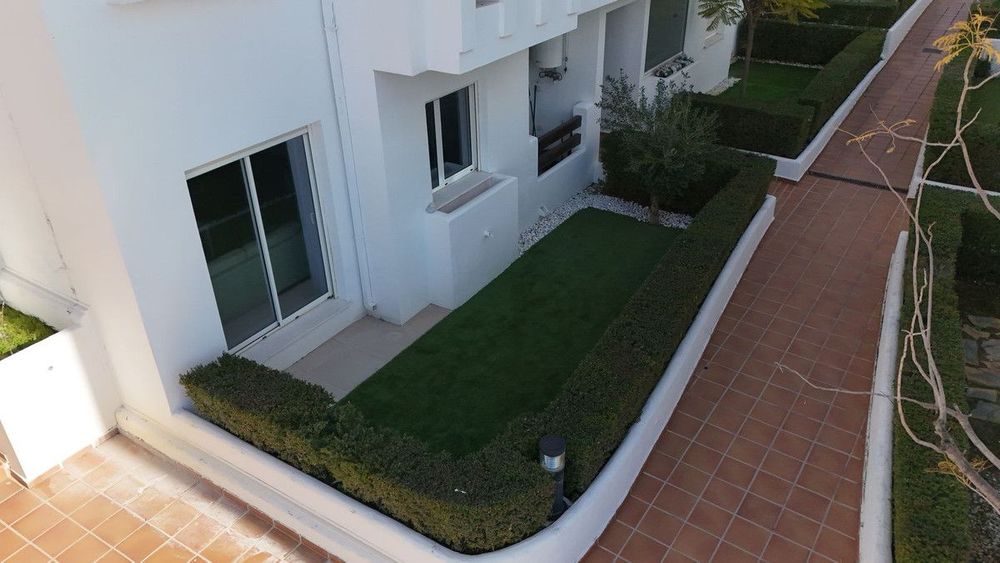 Apartment | Resale in Estepona in Estepona, Costa del Sol - Main property photo