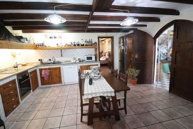 House | Resale in Algorfa in Algorfa, Costa Blanca - Photo 5