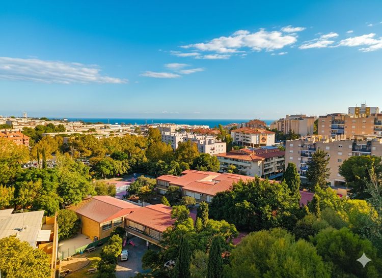Apartment | Resale in Marbella in Marbella Others, Costa del Sol - Photo 3
