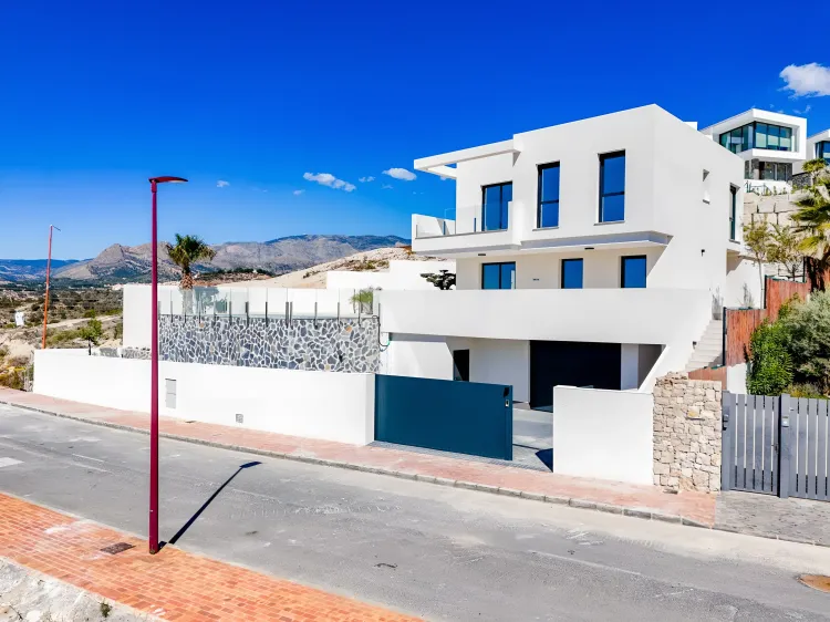 Rey Luis I 44 in Finestrat, Costa Blanca - Photo 5