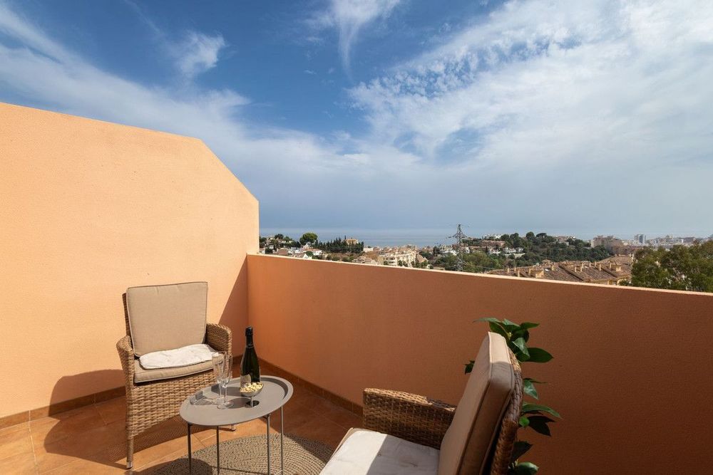 Penthouse | Resale in Los Pacos in Los Pacos, Costa del Sol - Main property photo