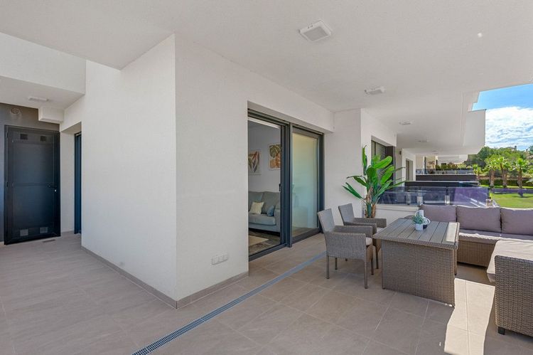 Apartment | Resale in Los Altos in Los Altos, Costa Blanca - Photo 5