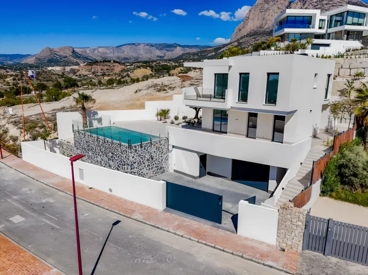 Rey Luis I 44 in Finestrat, Costa Blanca - Photo 3