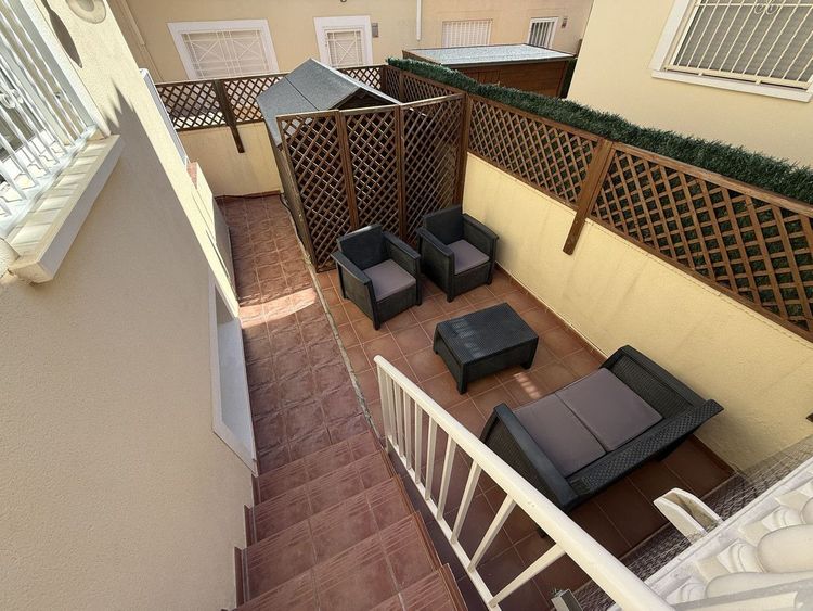 House | Resale in Lomas de Cabo Roig in Lomas de Cabo Roig, Orihuela Costa, Costa Blanca - Photo 5