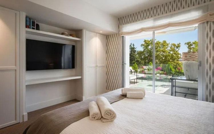 Apartment | Resale in The Golden Mile in The Golden Mile, Costa del Sol - Photo 5