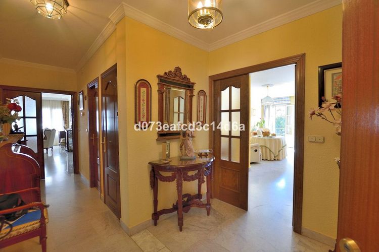 Apartment | Resale in Ronda in Ronda, Costa del Sol - Photo 3