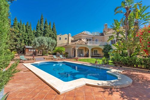 House | Resale in Marbella Pueblo — Marbella Pueblo, Costa del Sol