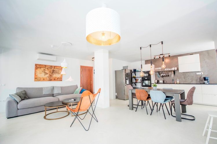 Apartment | Resale in Elviria - Development photo 1