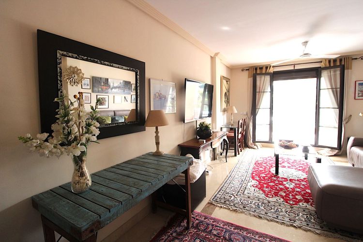 Apartment | Resale in Los Arqueros in Los Arqueros, Costa del Sol - Photo 3
