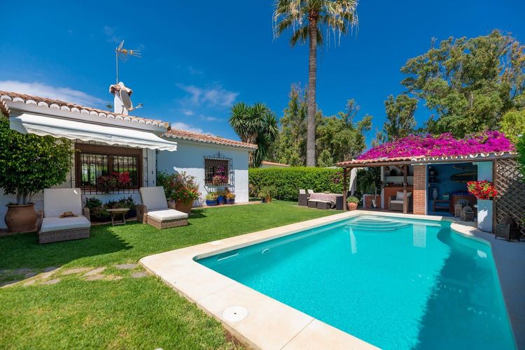 House | Resale in San Pedro de Alcántara - Development photo 1