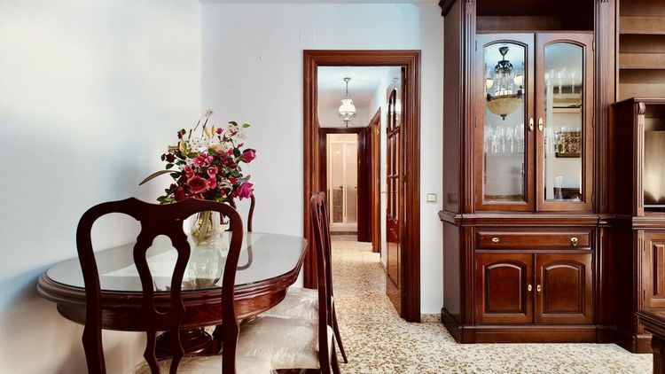 Apartment | Resale in Málaga in Málaga, Costa del Sol - Photo 3