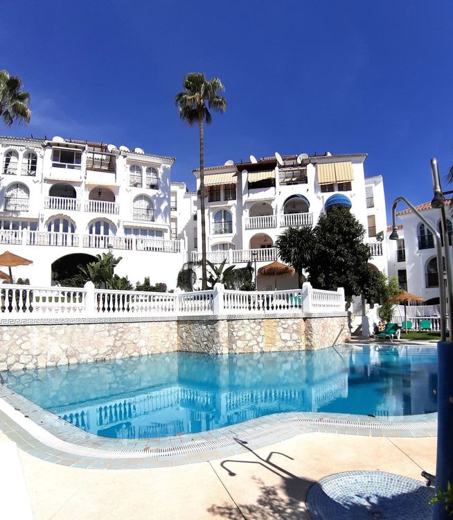 Apartment | Resale in Riviera del Sol in Riviera del Sol, Costa del Sol - Photo 2