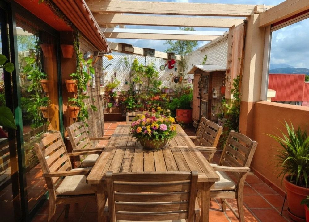 Penthouse | Resale in San Pedro de Alcántara in San Pedro de Alcántara Others, Costa del Sol - Main property photo