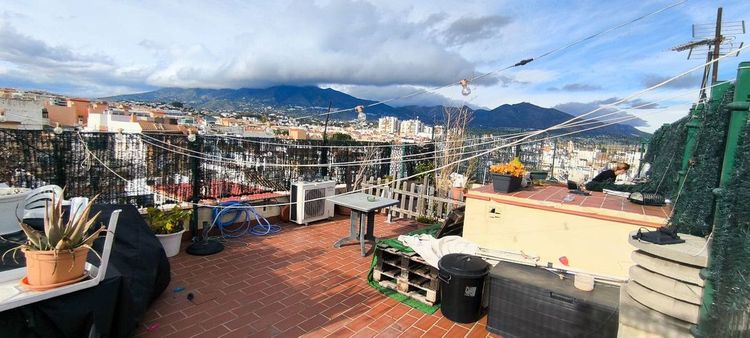 Penthouse | Resale in Las Lagunas - Development photo 1