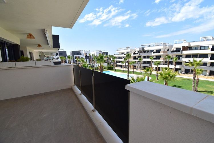 Apartment | Resale in Los Altos in Costa Blanca - Photo 4