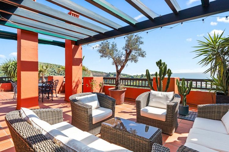 Apartment | Resale in Calahonda - Development photo 1