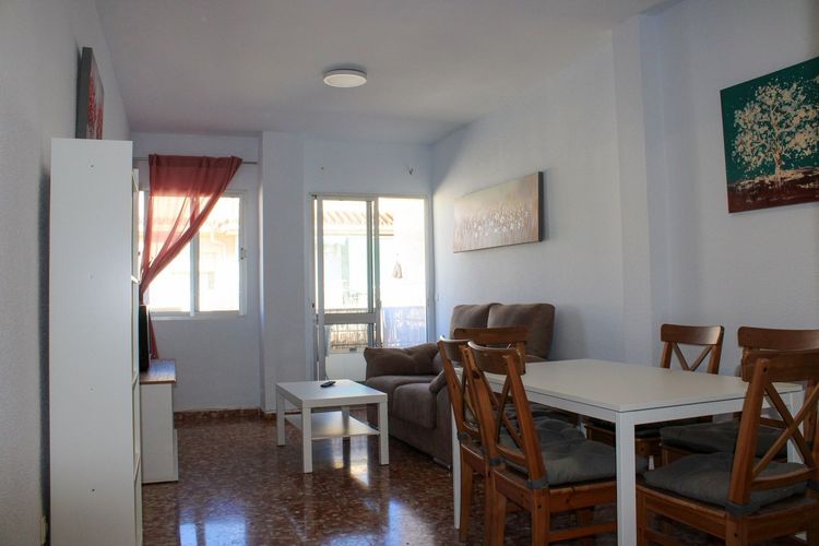 Apartment | Resale in Nerja in Nerja, Costa del Sol - Photo 4