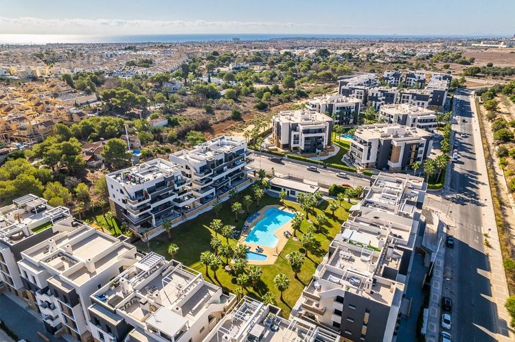 Penthouse | Resale in Los Altos in Los Altos, Costa Blanca - Photo 2