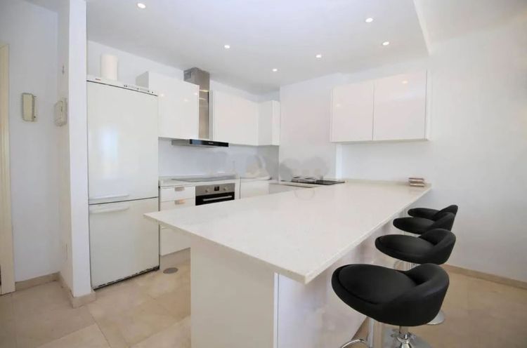 Apartment | Resale in Estepona in Estepona, Costa del Sol - Photo 3