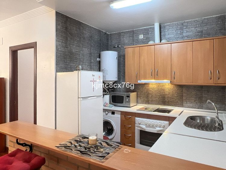 Apartment | Resale in Málaga in Málaga, Costa del Sol - Photo 5