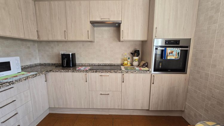 House | Resale in Arroyo de la Miel in Arroyo de la Miel, Costa del Sol - Photo 4