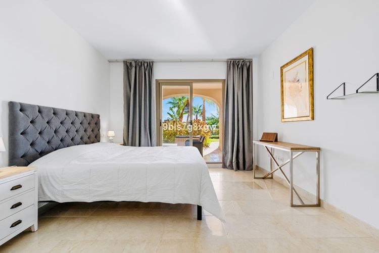 Apartment | Resale in Benahavís in Benahavís Others, Costa del Sol - Photo 4