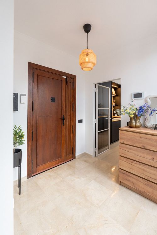 House | Resale in Estepona in Estepona, Costa del Sol - Photo 3