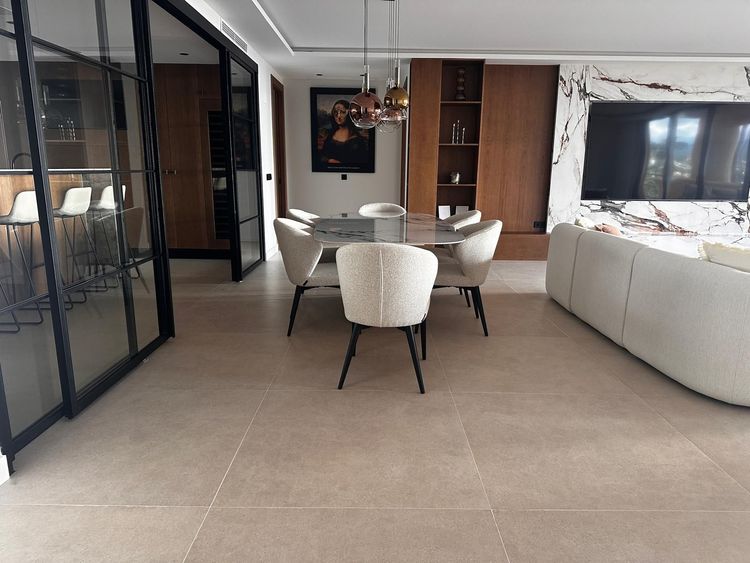 Apartment | Resale in Nueva Andalucía in Nueva Andalucía Others, Costa del Sol - Photo 3