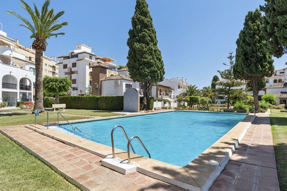 Apartment | Resale in Fuengirola in Fuengirola Others, Costa del Sol - Main property photo