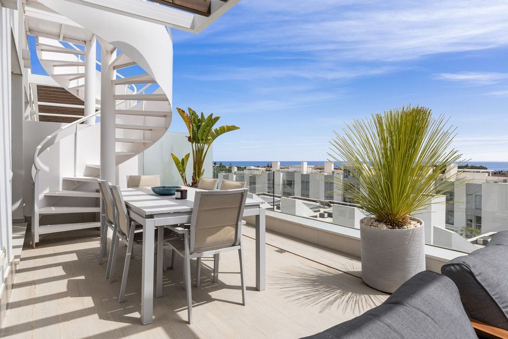 Penthouse | Resale in Cancelada in Cancelada, Costa del Sol - Main property photo