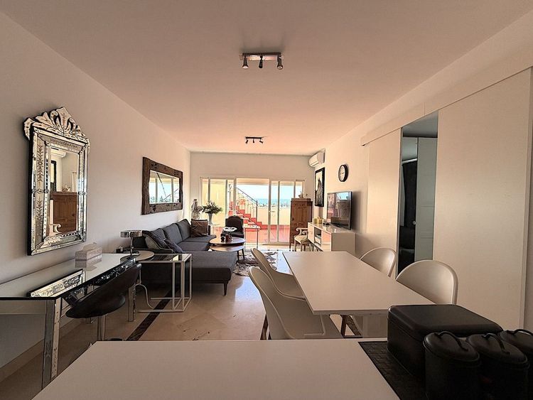 Apartment | Resale in Bel Air in Bel Air, Costa del Sol - Photo 4