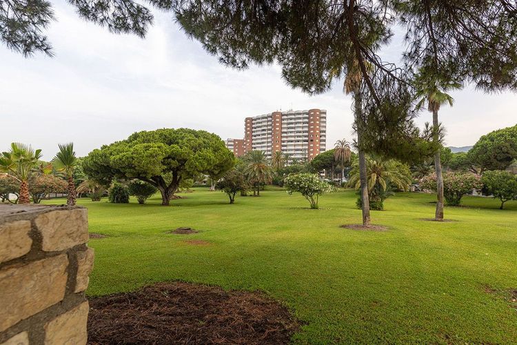 Apartment | Resale in Marbella in Marbella Others, Costa del Sol - Photo 5