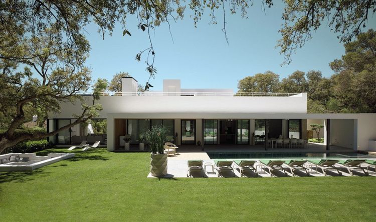House | Resale in Sotogrande Alto in Sotogrande Alto, Sotogrande, Costa del Sol - Photo 4