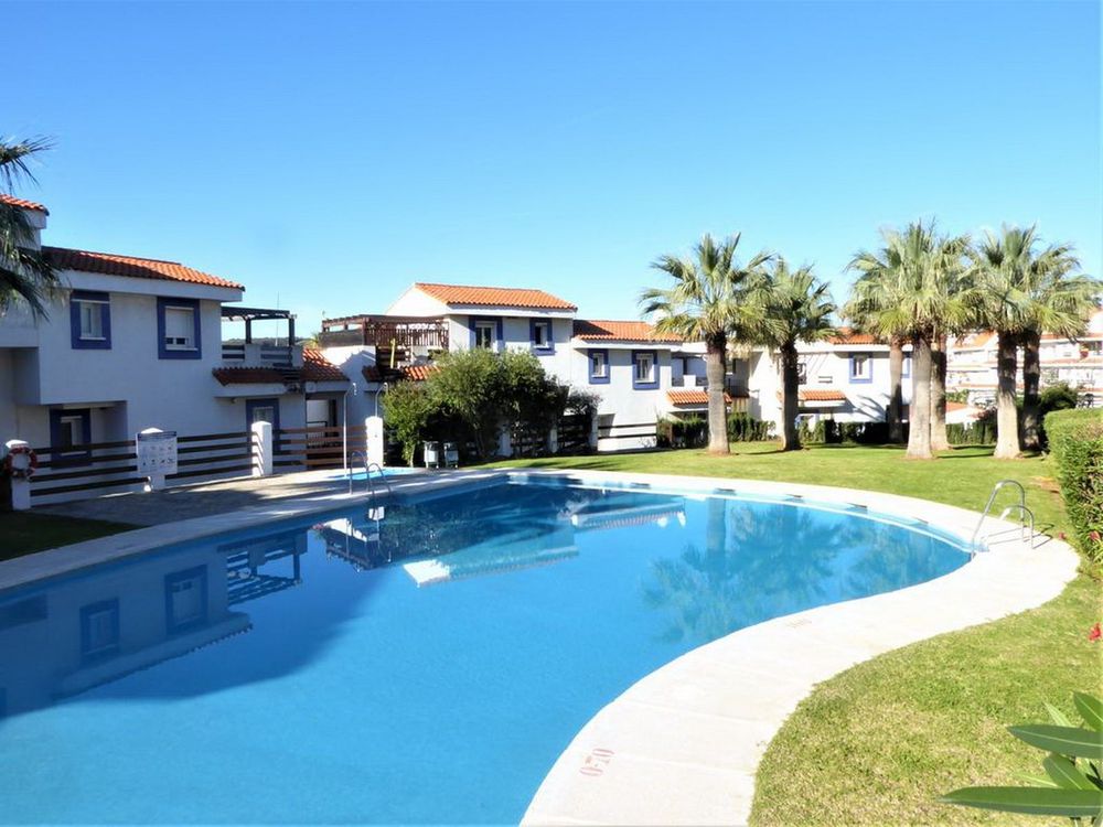 House | Resale in Manilva in Manilva, Costa del Sol - Main property photo