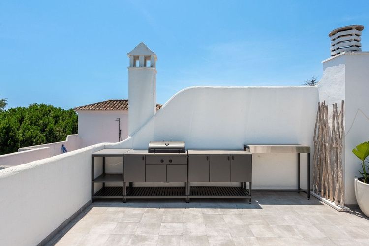 Penthouse | Resale in Estepona in Estepona, Costa del Sol - Photo 4