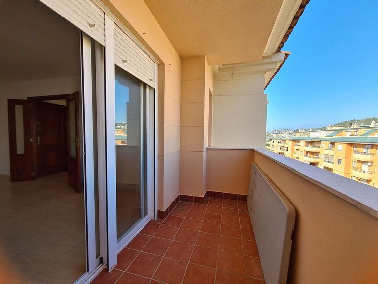 Apartment | Resale in Manilva in Manilva Others, Costa del Sol - Photo 2